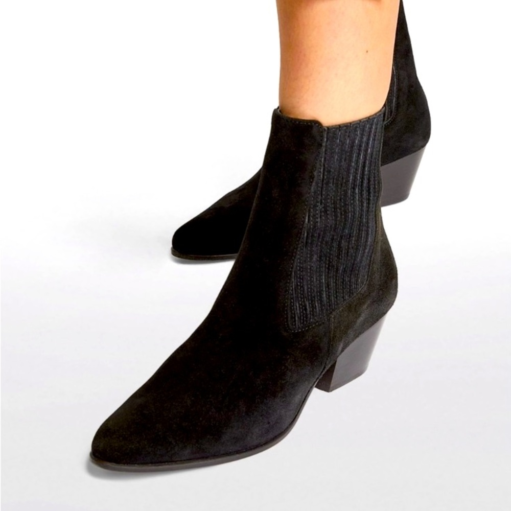 Suede Sandro ankle boots European 37